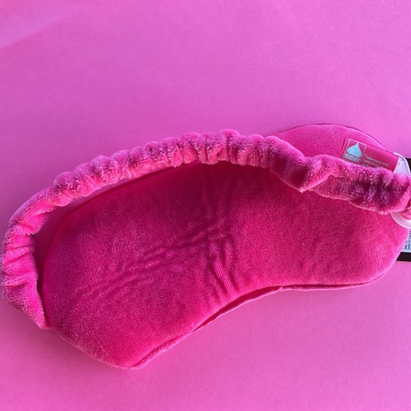 Hershey Soft Sleeping Eye Mask Candy Theme NWT - Picture 4 of 5